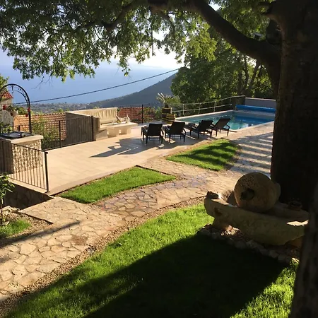 Villa Ana *